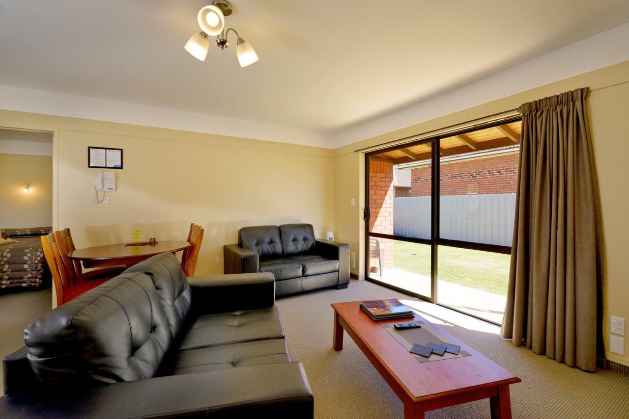 Mosgiel Regency Motel Extérieur photo